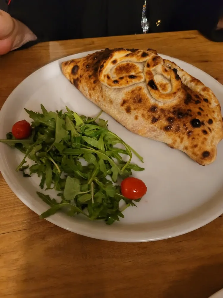 La Calzone